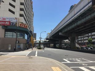 交差点（新長田駅）